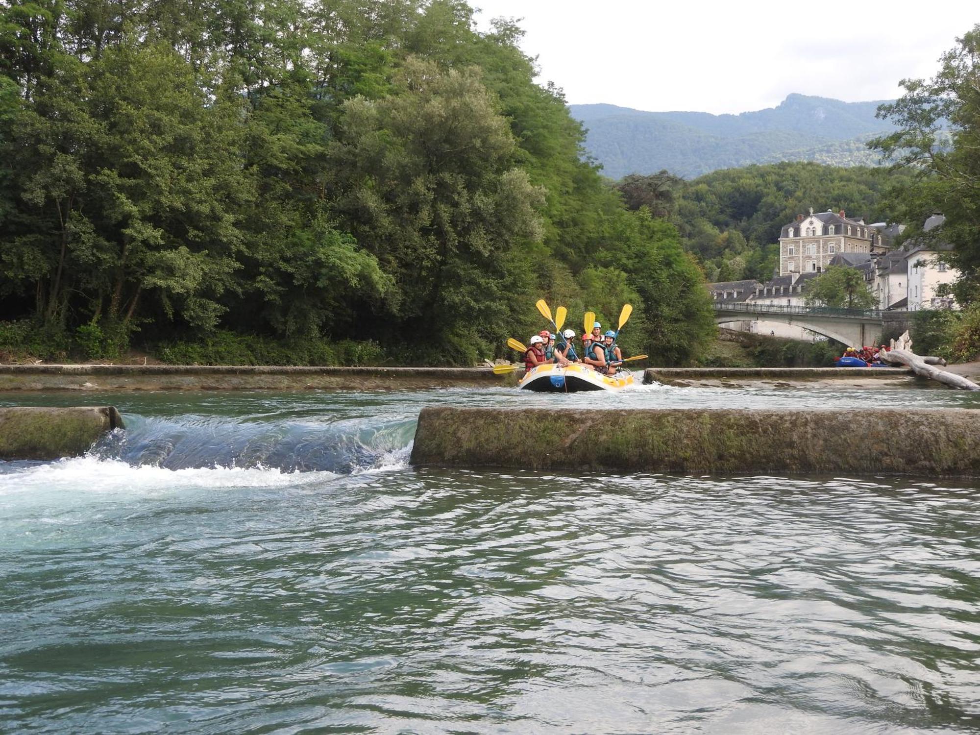 Camping Le Saillet Lestelle-Betharram Bagian luar foto